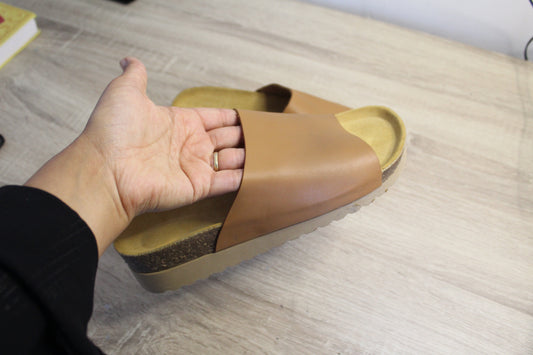 Sandales cuir camel